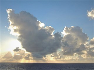 大きな雲　インド洋.jpg